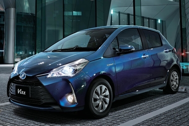 特別仕様車HYBRID F“Safety Edition Ⅲ”